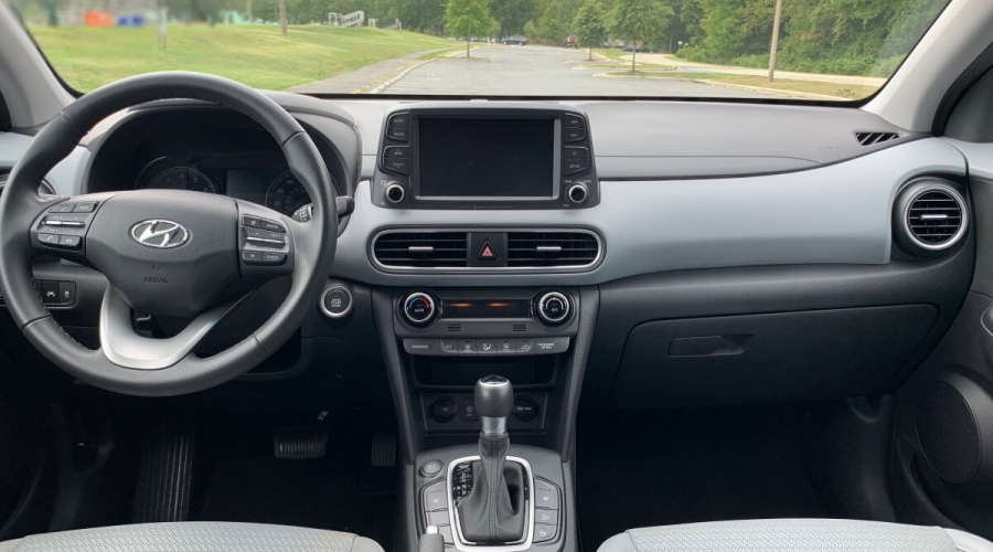 Location de voiture: Hyundai Kona 2022 full options à Abidjan en Côte d'Ivoire
